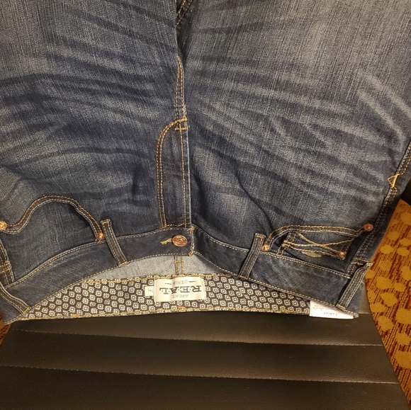 Ariat jeans size 34 New - Picture 3 of 3